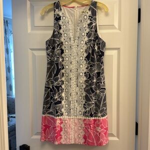 Size 8, beautiful warm weather dress